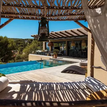 Miou Villa